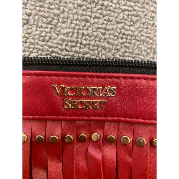 VICTORIA'S SECRET Women Red Gold Fringe Crossbody Bag - Picture 3 of 11